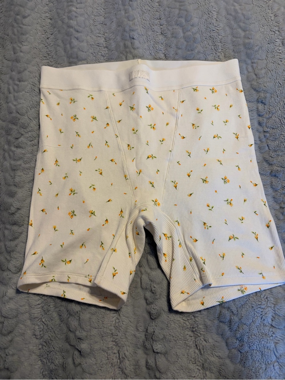 SKIMS Cotton Ribbed Boxer - Marigold Rosebud Print